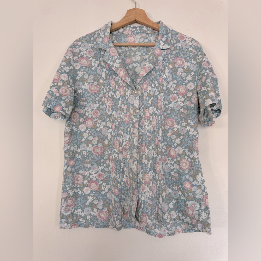 Vintage Floral Blue and Pink Women's Top